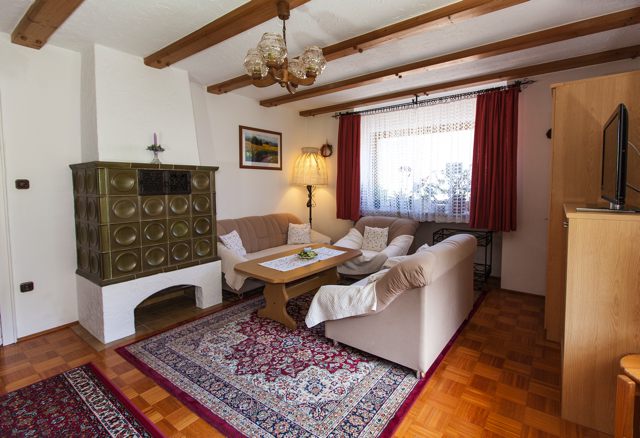 Ferienwohnungen Grill Wohnzimmer Wohnung Anita 1
