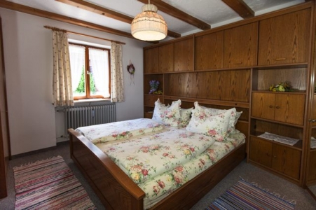 Schlaffzimmer Ferienwohnung Anita 1 Ferienwohnungen Grill Schlafzimmer Wohnung Anita 1